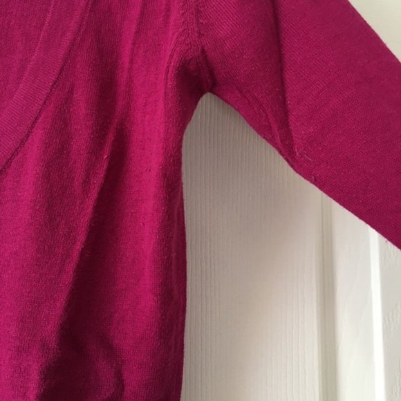 Magenta V Neck Sweater - Picture 3 of 5
